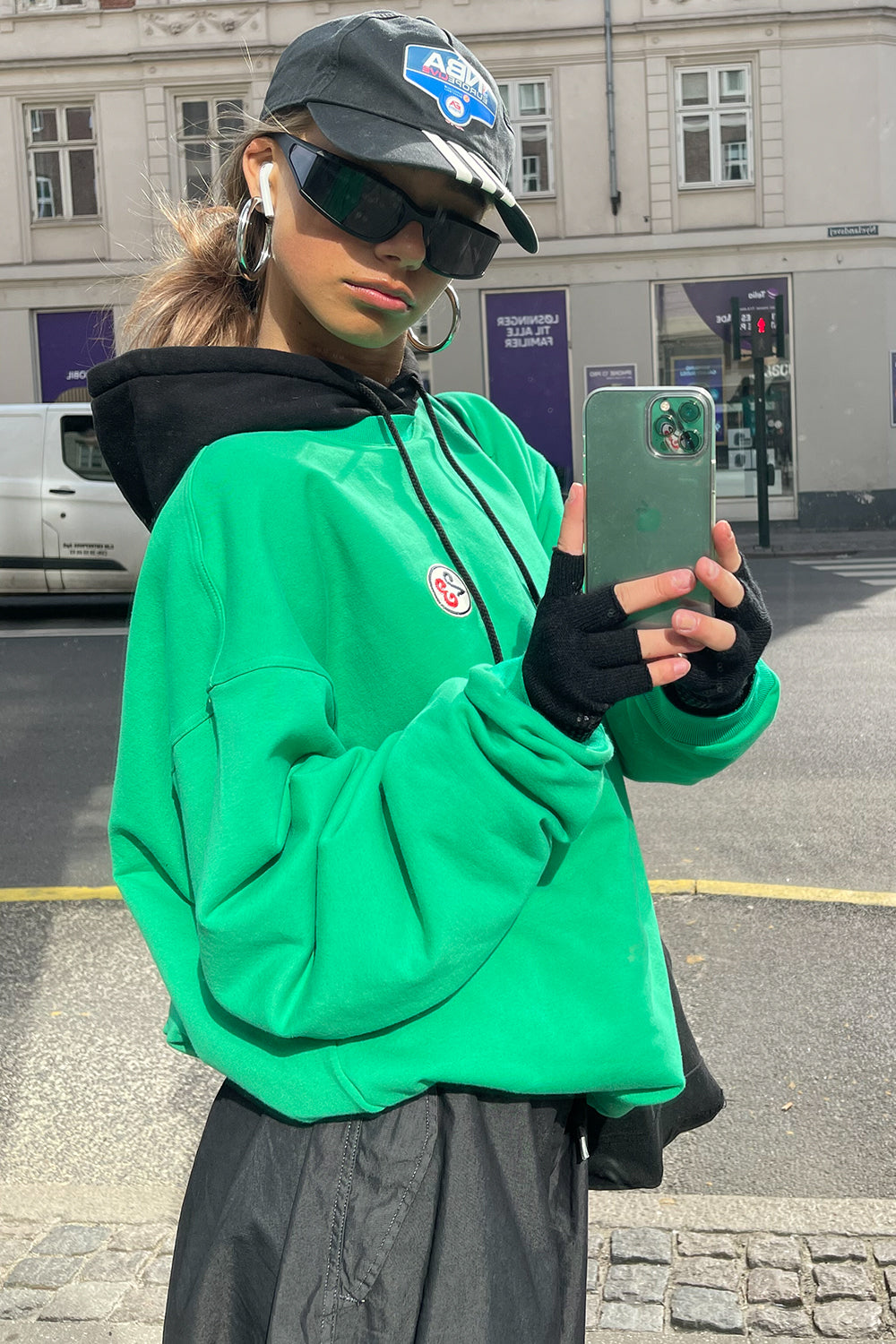 Xenia Englert x Sistie Green Sweatshirt