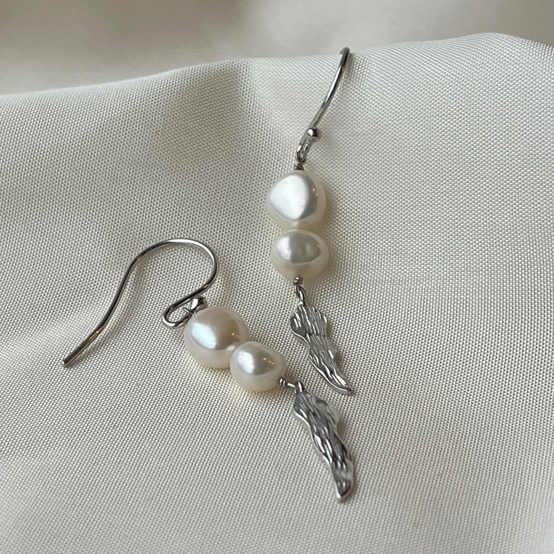 Ellie - Long Earrings Silver