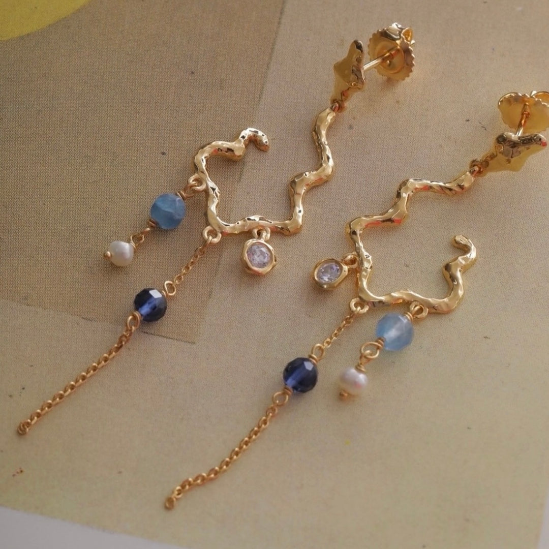 Louisa - Long Earring Blue Gold Plated