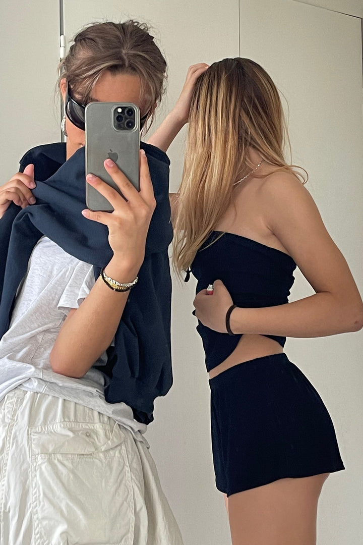 Xenia Englert x Sistie - Navy Top with ties