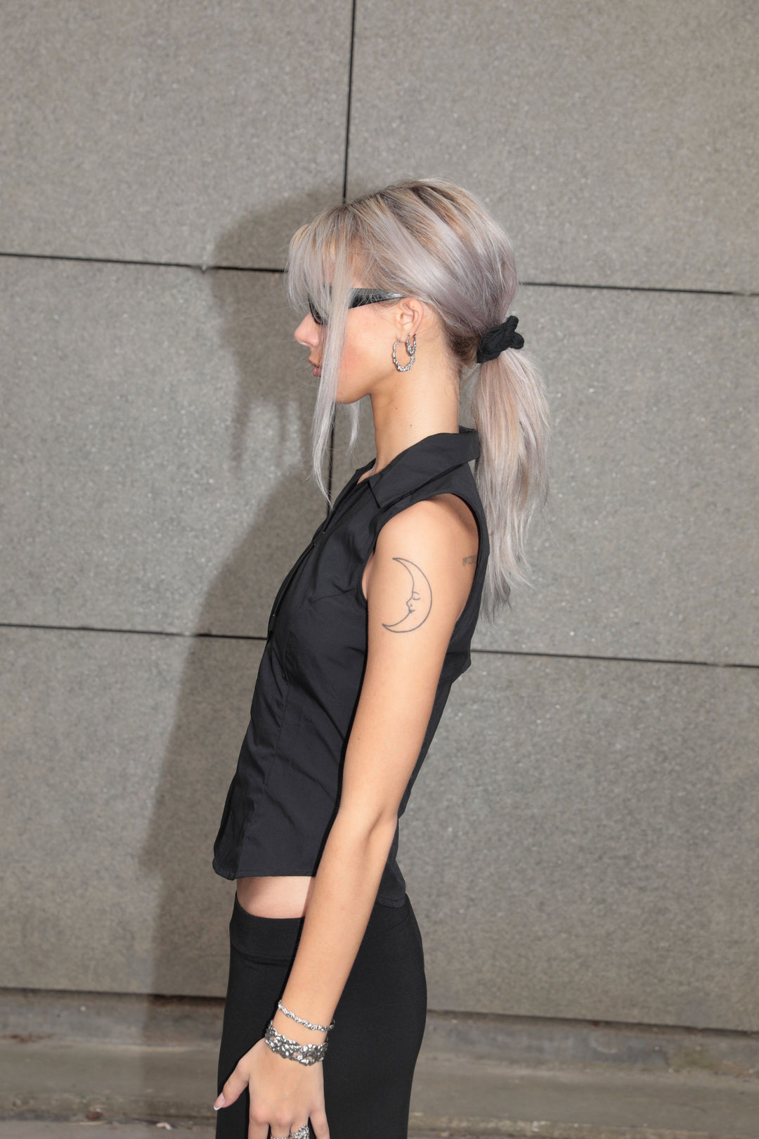 Xenia &amp; Lisa x Sistie - Black fitted vest