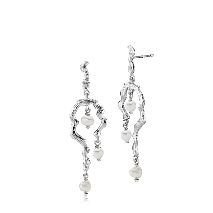 Lærke Bentsen x Sistie - Long Earrings Silver with freshwater pearls